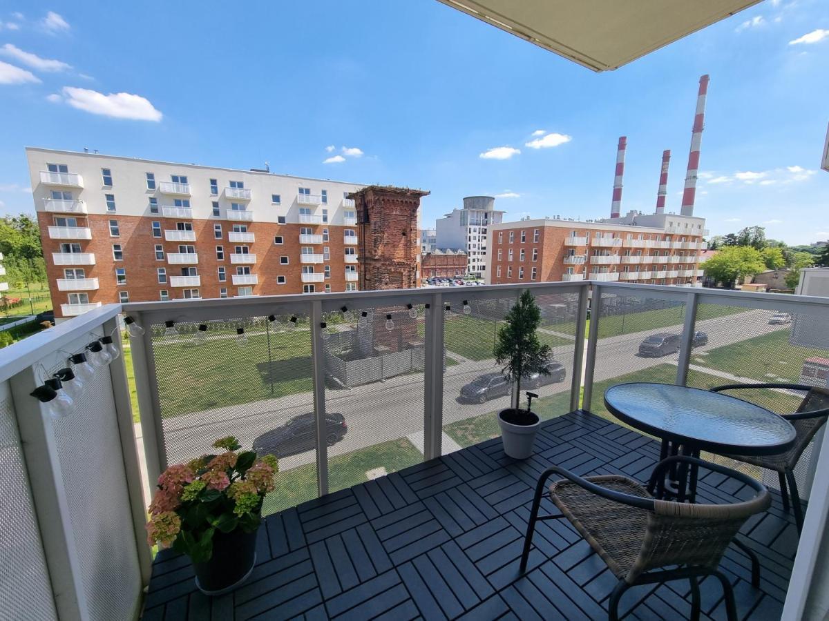 Apple Apartments - Wroblewskiego Prywatne Miejsce Parkingowe Λοτζ Εξωτερικό φωτογραφία